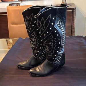 Black Western-Style Women's Boots
